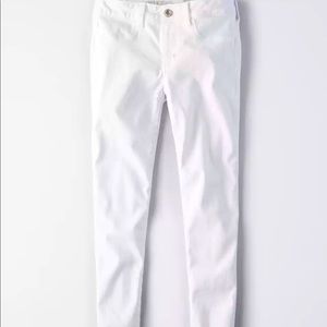 white american eagle jeans